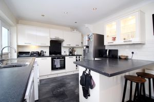 Kitchen/Diner- click for photo gallery